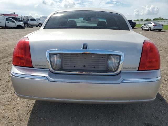 2008 Lincoln Town Car Signature Limited