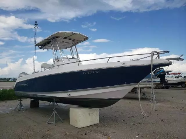 2008 Pro-Line Boat