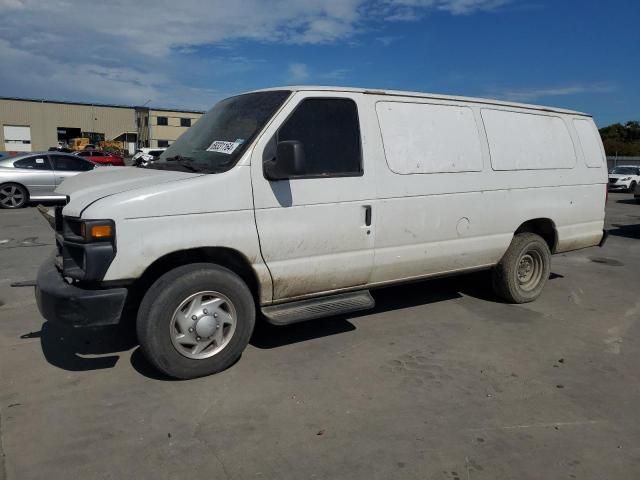 2014 Ford Econoline E350 Super Duty Wagon