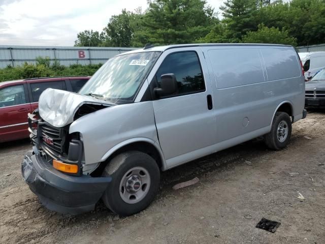 2017 GMC Savana G2500