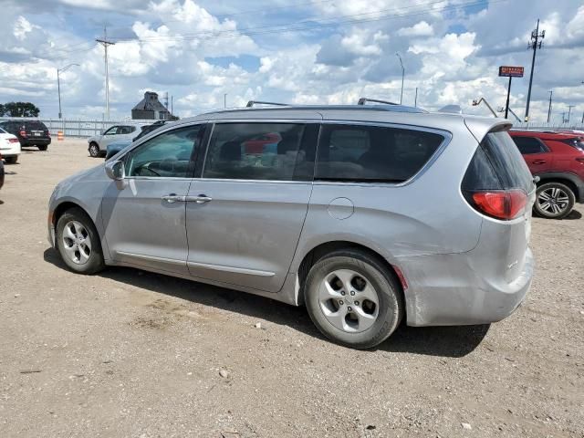 2017 Chrysler Pacifica Touring L Plus