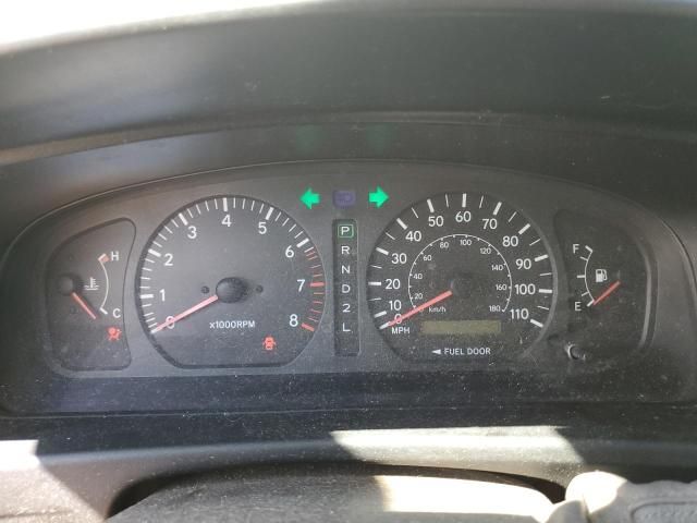 2000 Toyota Sienna LE