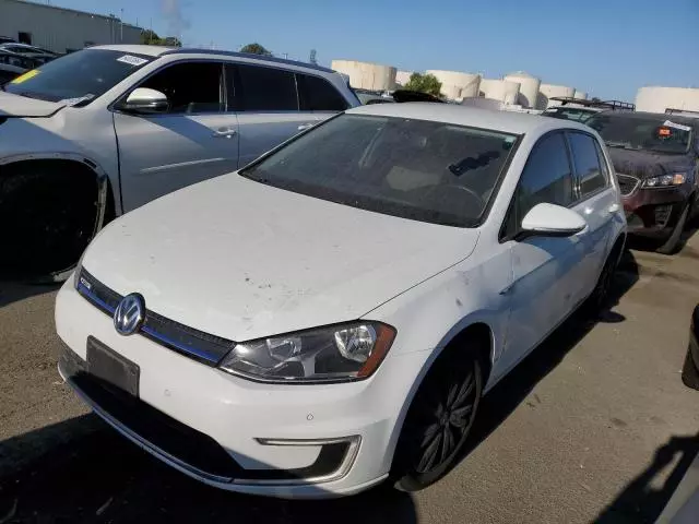 2015 Volkswagen E-GOLF Limited