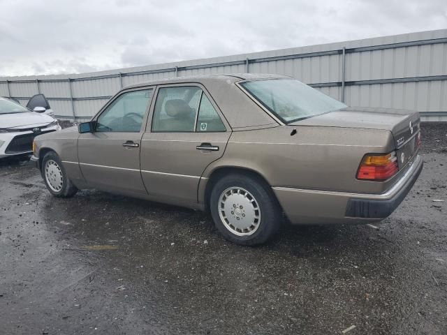 1991 Mercedes-Benz 300 E 2.6