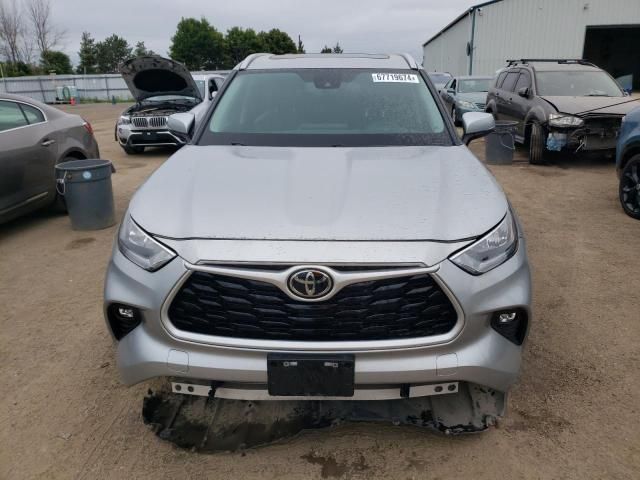 2023 Toyota Highlander L