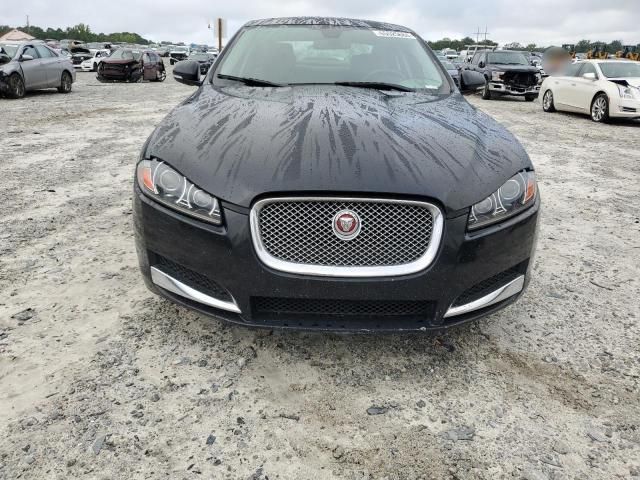 2015 Jaguar XF 2.0T Premium