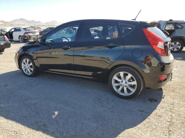 2012 Hyundai Accent GLS