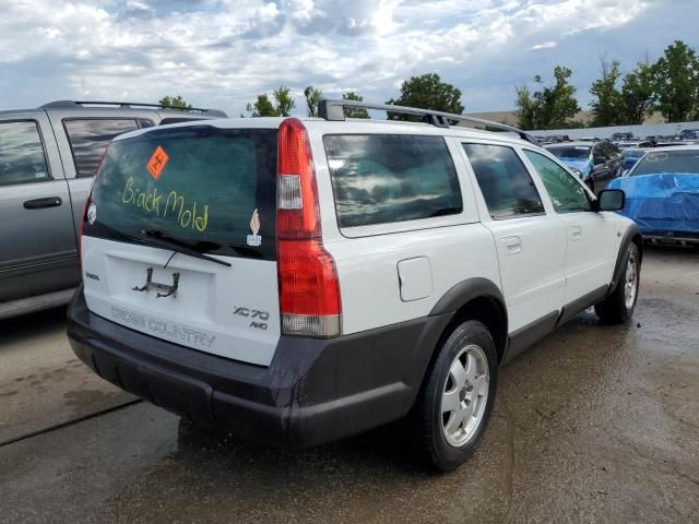 2004 Volvo XC70