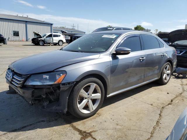 2012 Volkswagen Passat SE