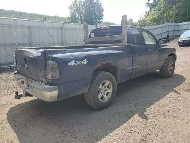 2005 Dodge Dakota SLT