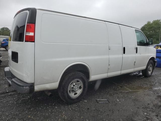 2017 Chevrolet Express G2500