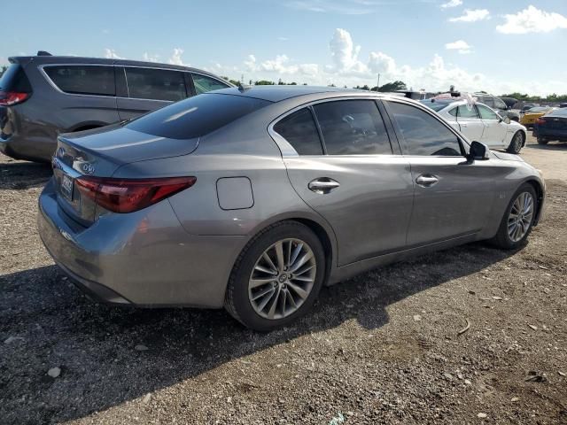 2018 Infiniti Q50 Luxe