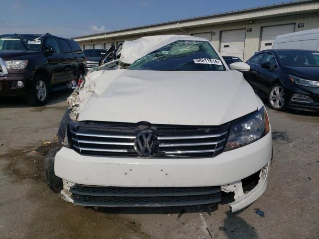 2015 Volkswagen Passat S