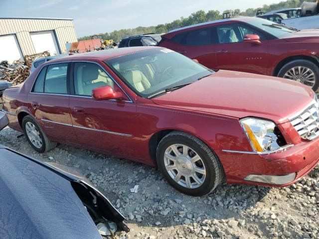 2010 Cadillac DTS Luxury Collection