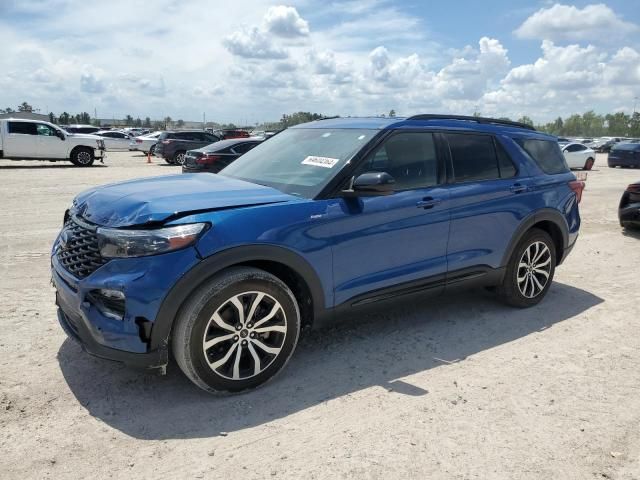 2022 Ford Explorer ST-Line