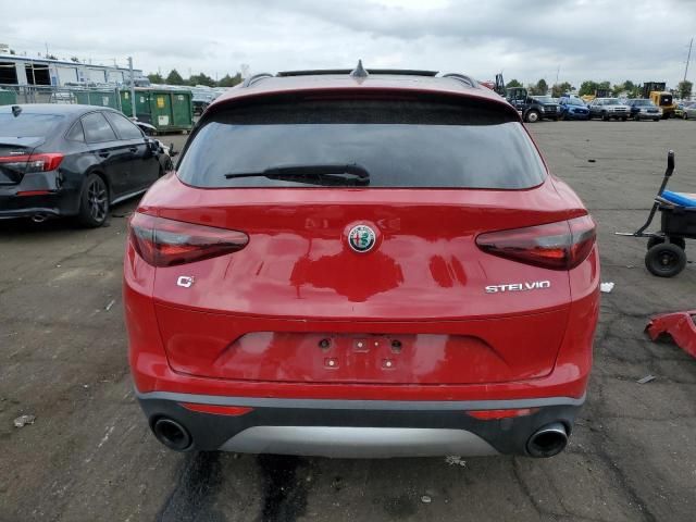 2018 Alfa Romeo Stelvio Sport