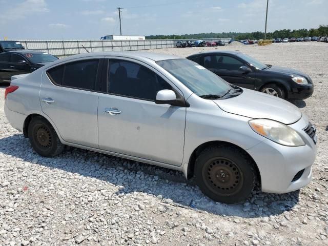 2014 Nissan Versa S