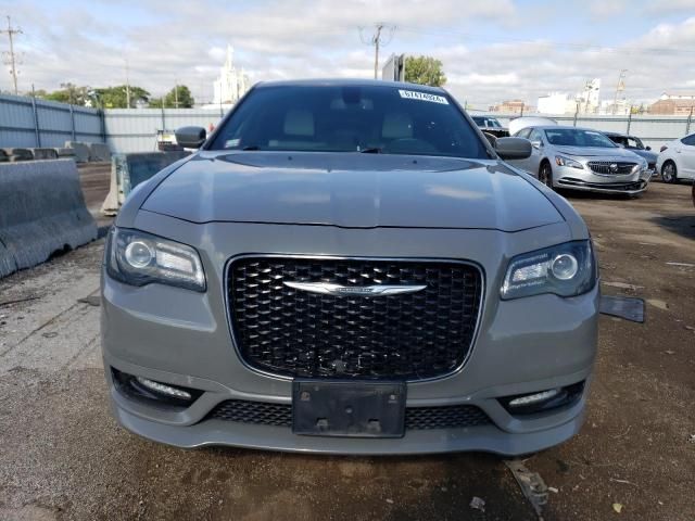 2017 Chrysler 300 S