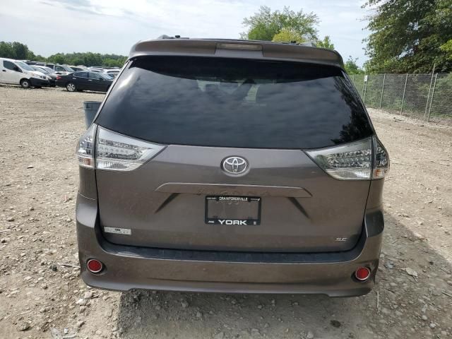 2017 Toyota Sienna SE