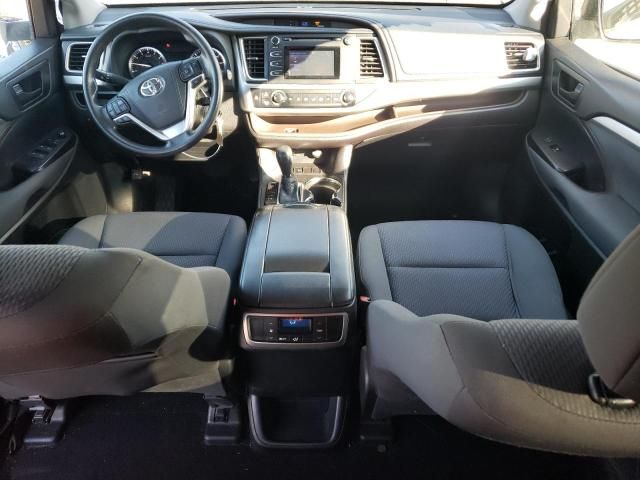 2016 Toyota Highlander LE