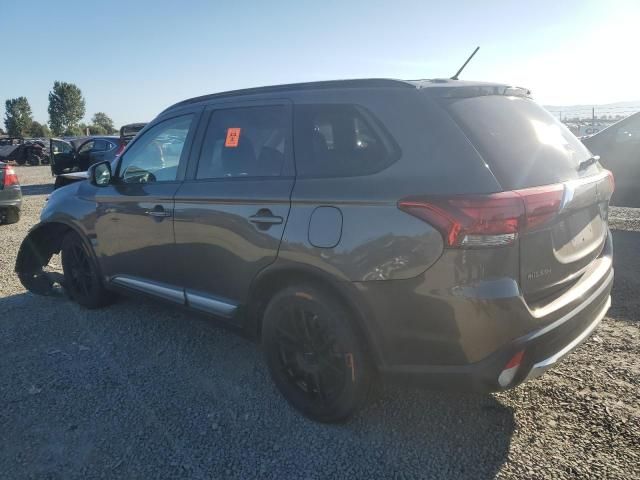 2016 Mitsubishi Outlander SE