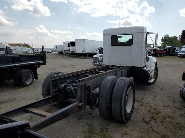 2014 Kenworth Construction T370