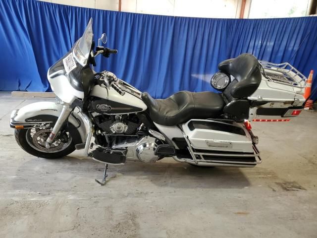 2008 Harley-Davidson Flhtcui