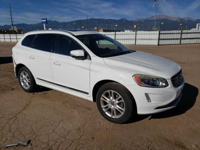 2016 Volvo XC60 T5 Platinum