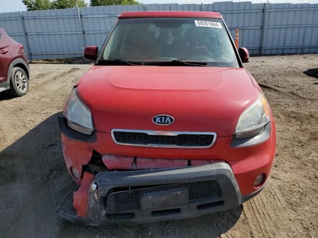 2011 KIA Soul +