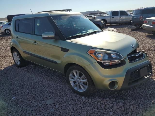 2013 KIA Soul +