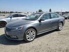 2017 Volkswagen Passat SEL Premium