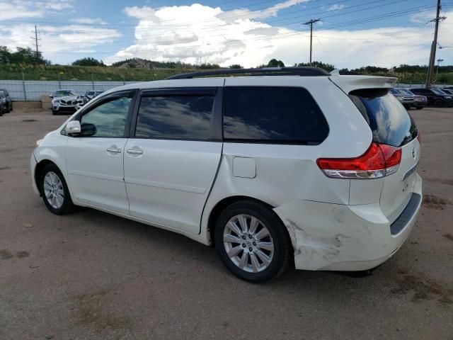 2013 Toyota Sienna XLE