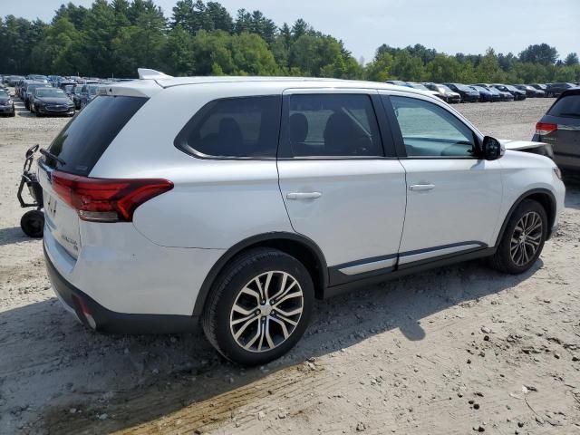 2017 Mitsubishi Outlander SE