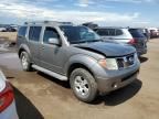 2005 Nissan Pathfinder LE