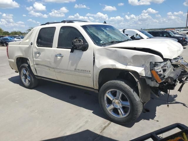 2013 Chevrolet Avalanche LTZ