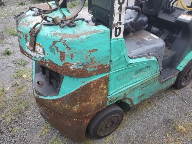 2005 Mitsubishi Forklift