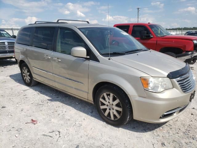 2013 Chrysler Town & Country Touring