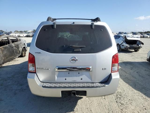 2006 Nissan Pathfinder LE