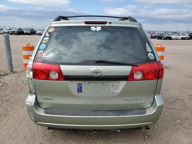 2006 Toyota Sienna CE