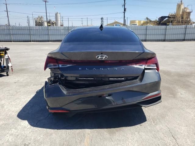 2022 Hyundai Elantra SEL