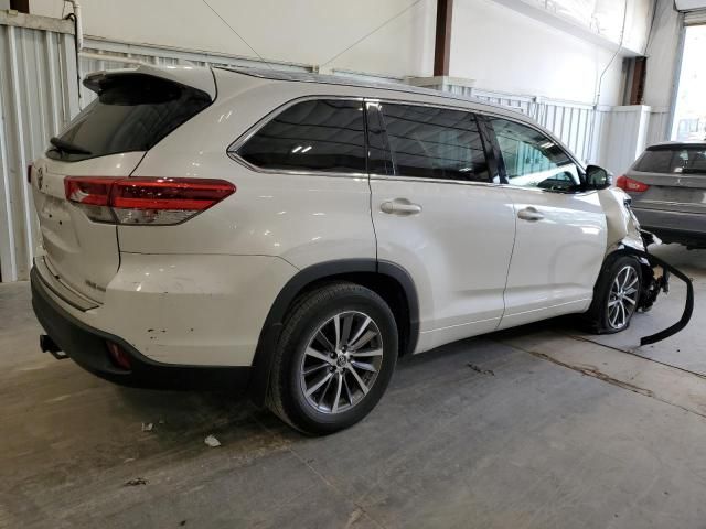 2018 Toyota Highlander SE