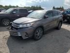 2017 Toyota Highlander SE