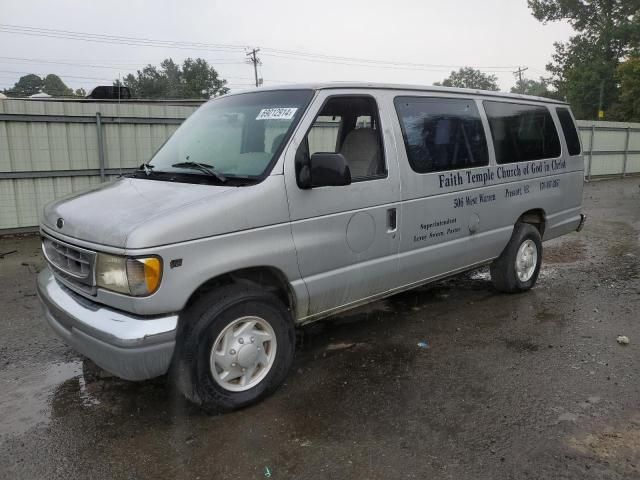 2000 Ford Econoline E350 Super Duty Wagon