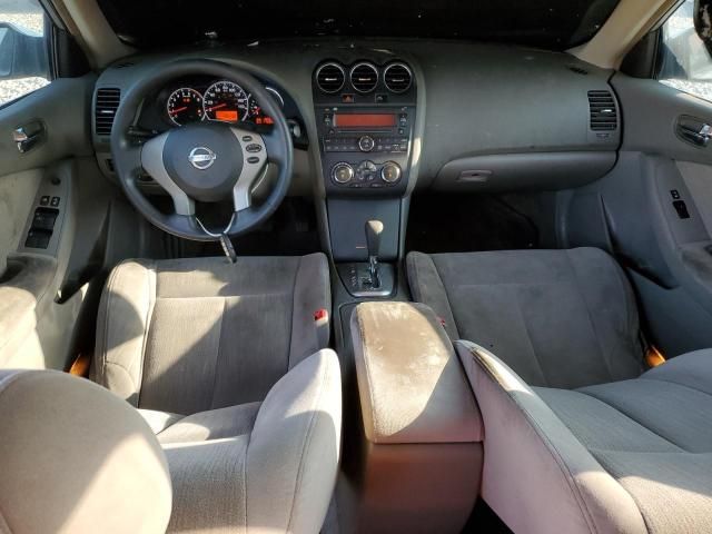 2010 Nissan Altima Base