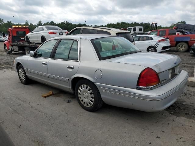 2000 Ford Crown Victoria