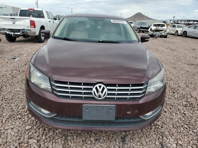 2014 Volkswagen Passat SEL