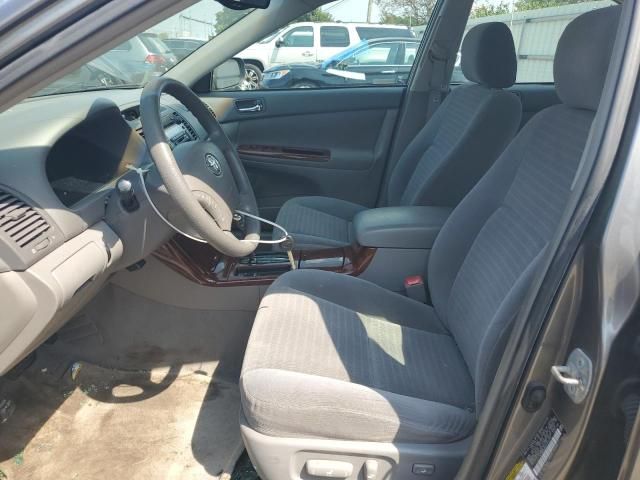 2005 Toyota Camry LE