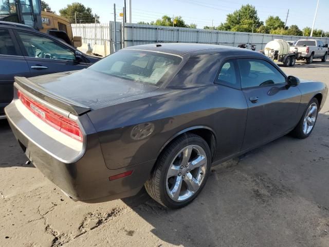 2013 Dodge Challenger SXT