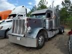 2001 Peterbilt 379