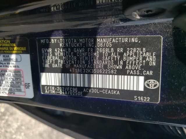 2005 Toyota Camry LE